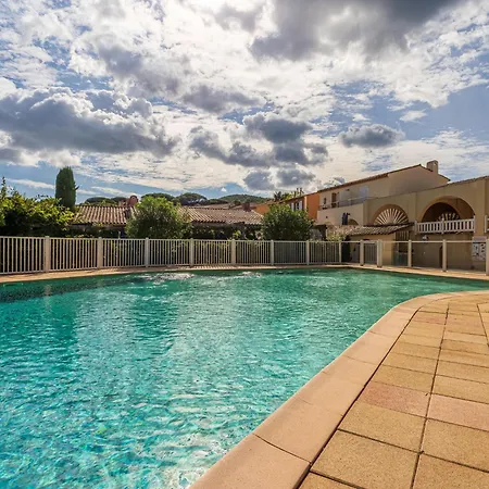 Tatil Evi Les Parcs De Gassin-2 By Interhome