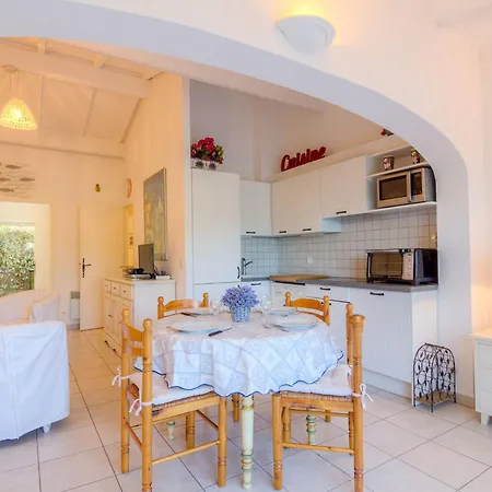 Les Parcs De Gassin-2 By Interhome