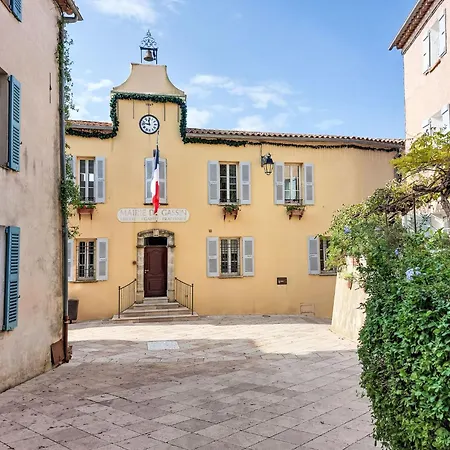 Les Parcs De Gassin-2 By Interhome Ferienhaus